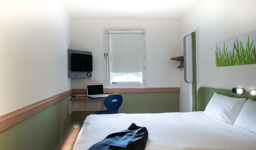 Ibis Budget Issoire Dış mekan fotoğraf