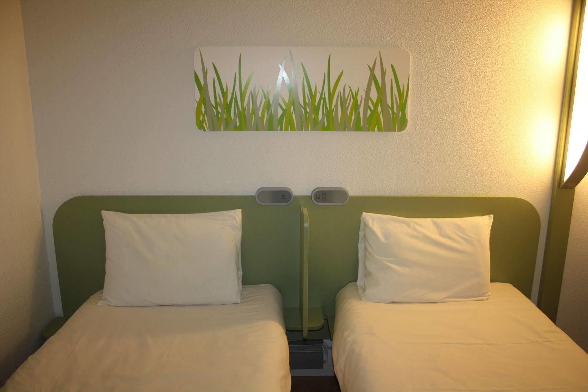 Ibis Budget Issoire Dış mekan fotoğraf